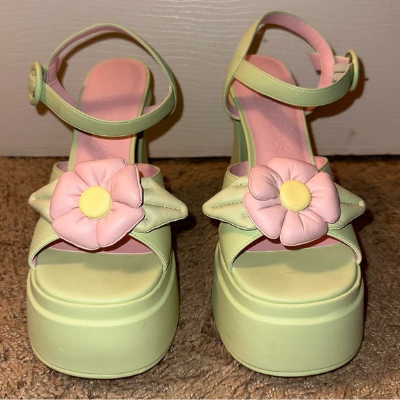 Sugar Thrillz Shoes - Sugar Thrillz Dolls Kill ‘CAREFREE MUSE’ Platform Heels Sandals Green 9